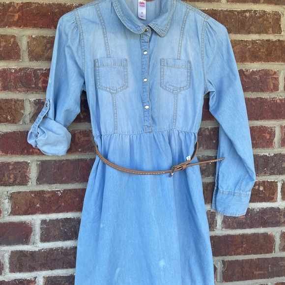 Little Girl’s Justice Soft Denim Dress With Belt Size 12 Has Spots - Picture 12 of 12